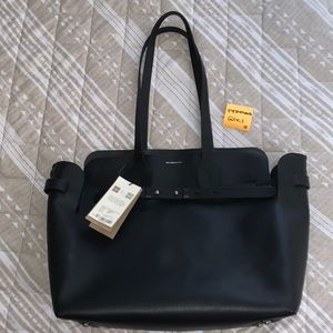 NWT Burberry Medium Leather Belt Bag